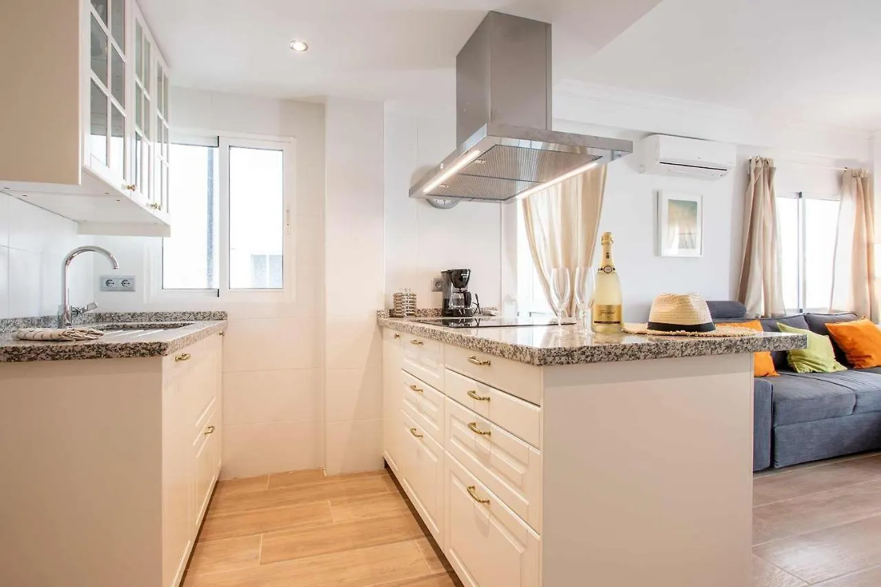 Apartamento Al Lado De La Playa Torrecilla Calle Malaga Apartment Nerja