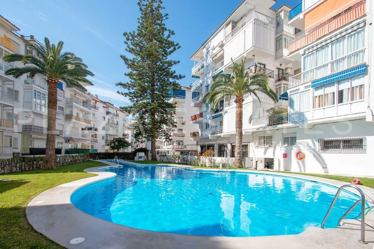 Apartamento Al Lado De La Playa Torrecilla Calle Malaga Apartment Nerja